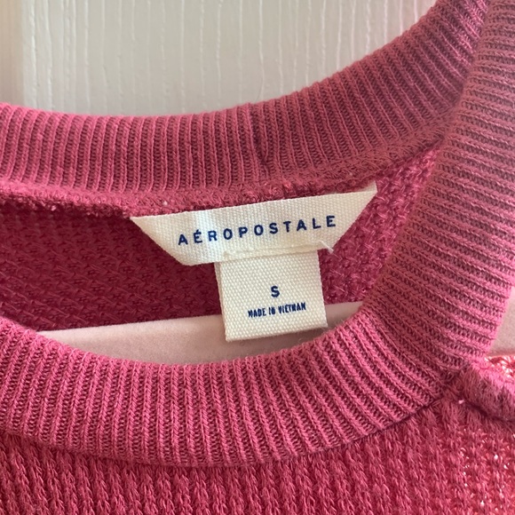 A pink off the shoulder top! - Picture 3 of 3